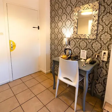 Furania Hotel